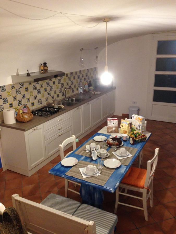 Frantoio Ninu Bed & Breakfast Gallipoli Bagian luar foto
